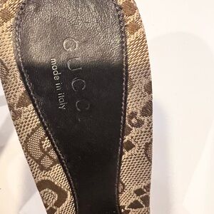 Gucci | 37 | T. Morsetto Jacquard Beige Ebony Kitten Heel Gucci mini heel